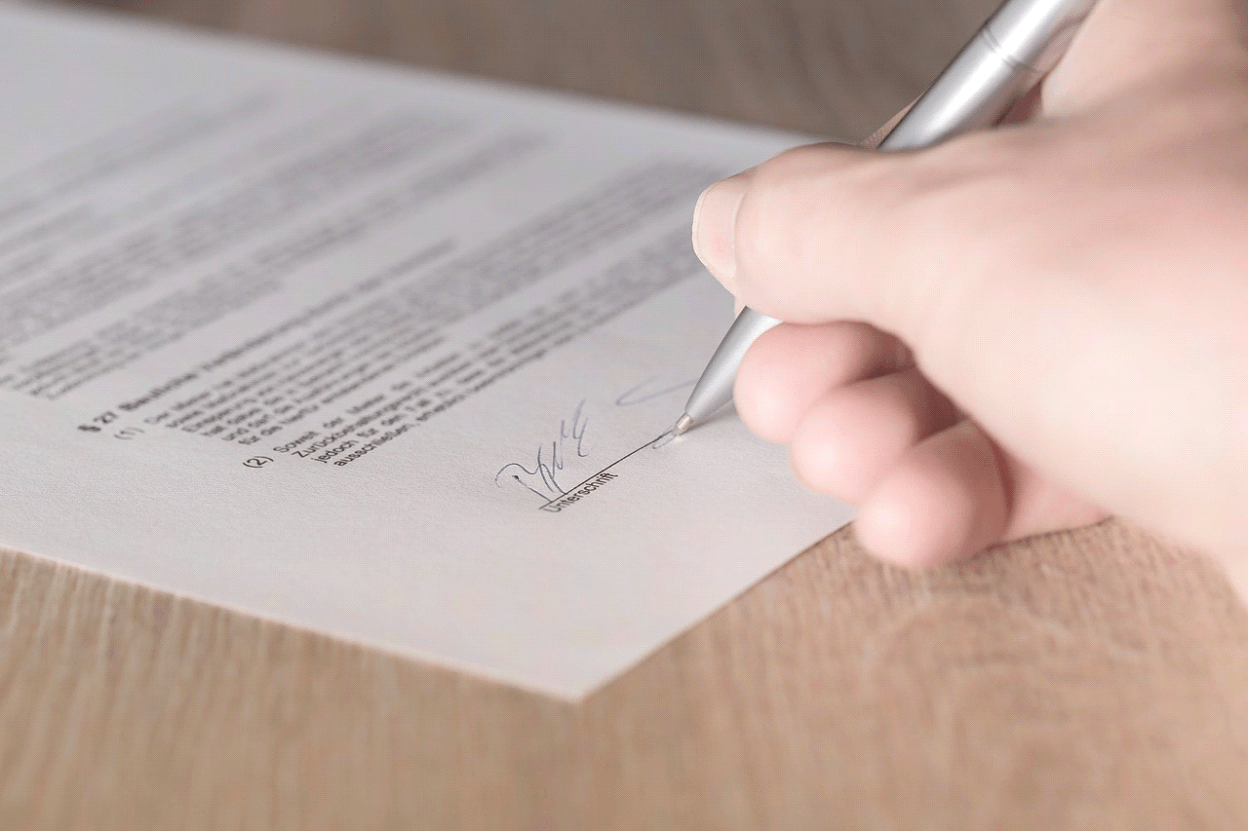 Completing Residential Lease Agreement